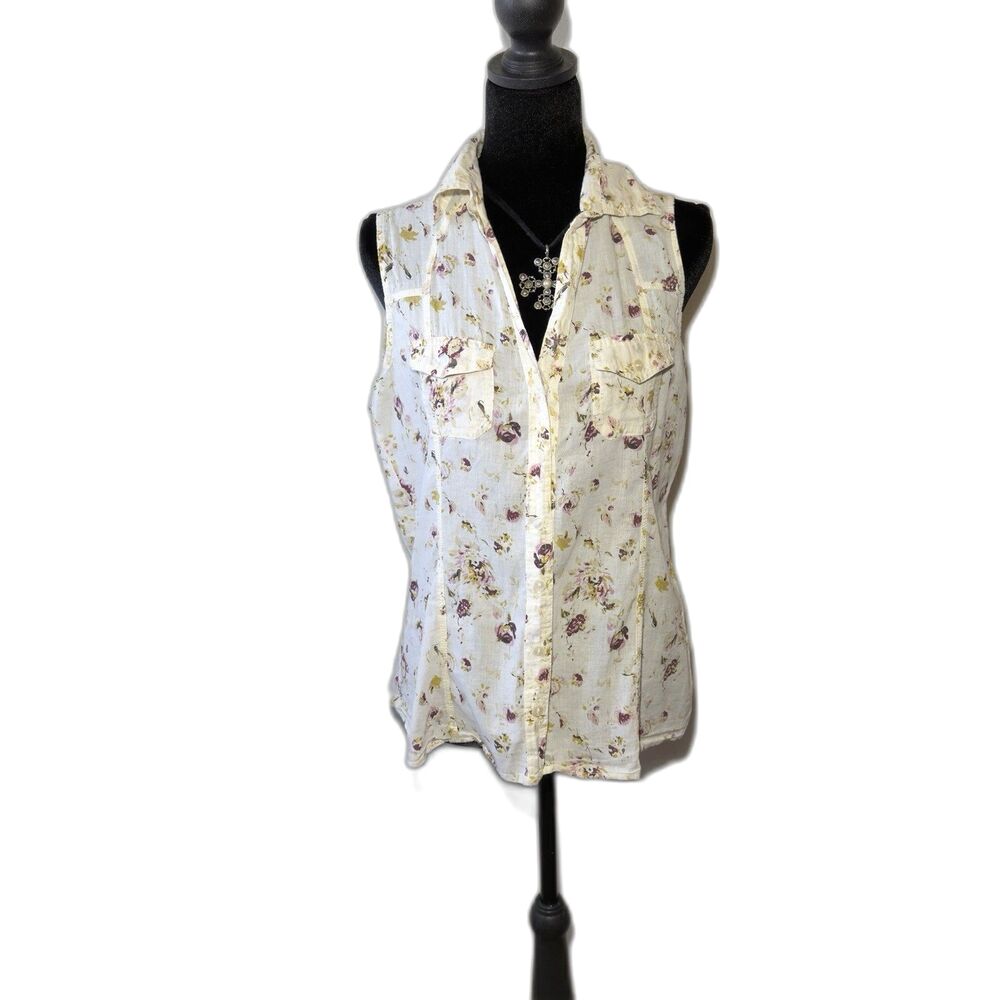 Eden & Olivia Top Women’s Size S Ivory Floral Button Up Sleeveless Blouse